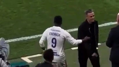 Luis Enrique ignorou Endrick após partida entre PSG e Lyon; veja | CNN Brasil