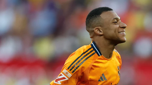 Mbappé abre o coração ao Real Madrid: "É como um presente de Deus" | CNN Brasil