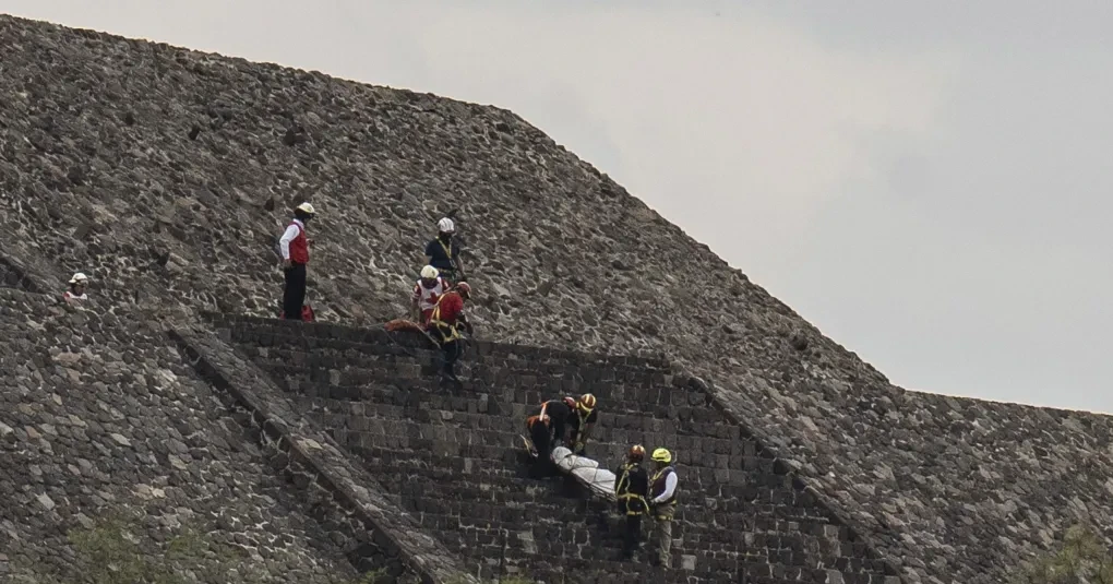 México reforça segurança para Copa após tiroteio em pirâmides históricas | CNN Brasil