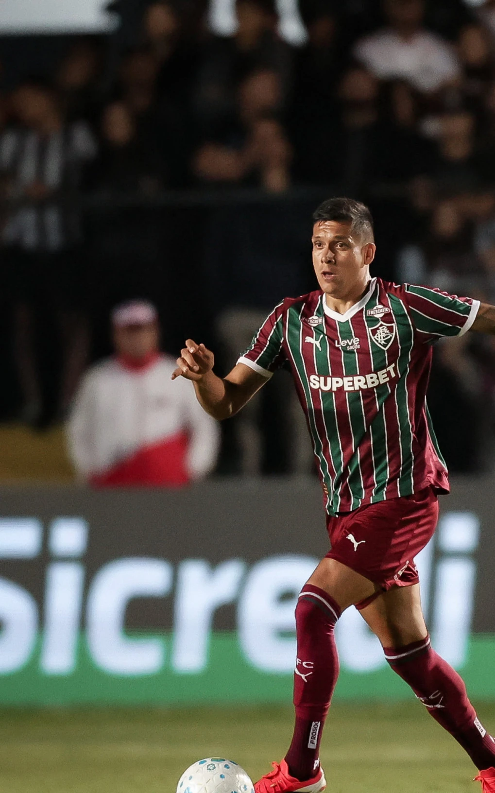 Millán se consolida na disputa por titularidade do Fluminense após estreia segura | Fluminense | O Dia
