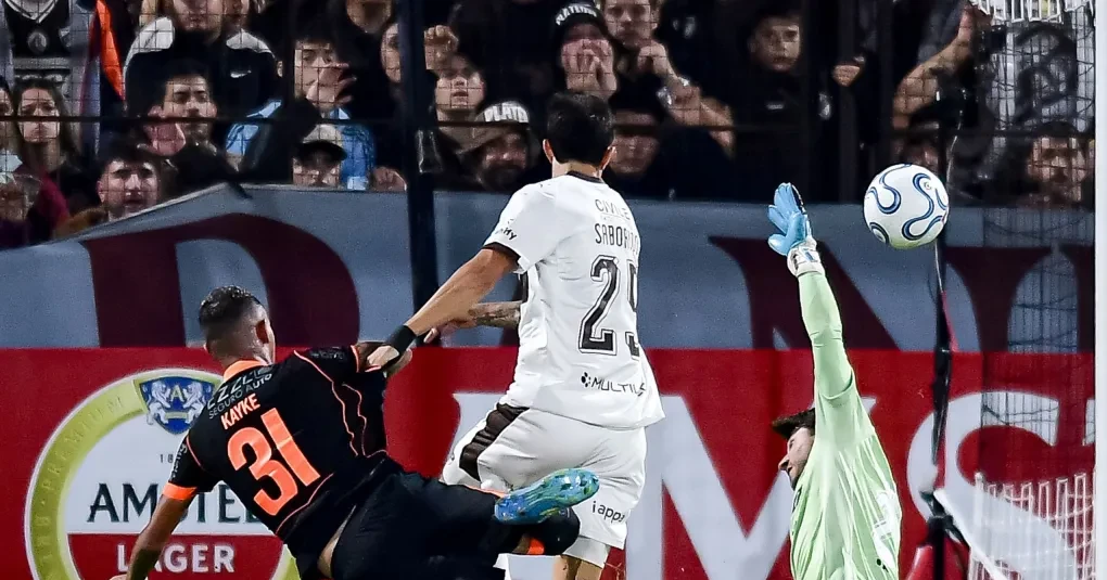 Corinthians estreia com vitória sobre o Platense na Libertadores 2026