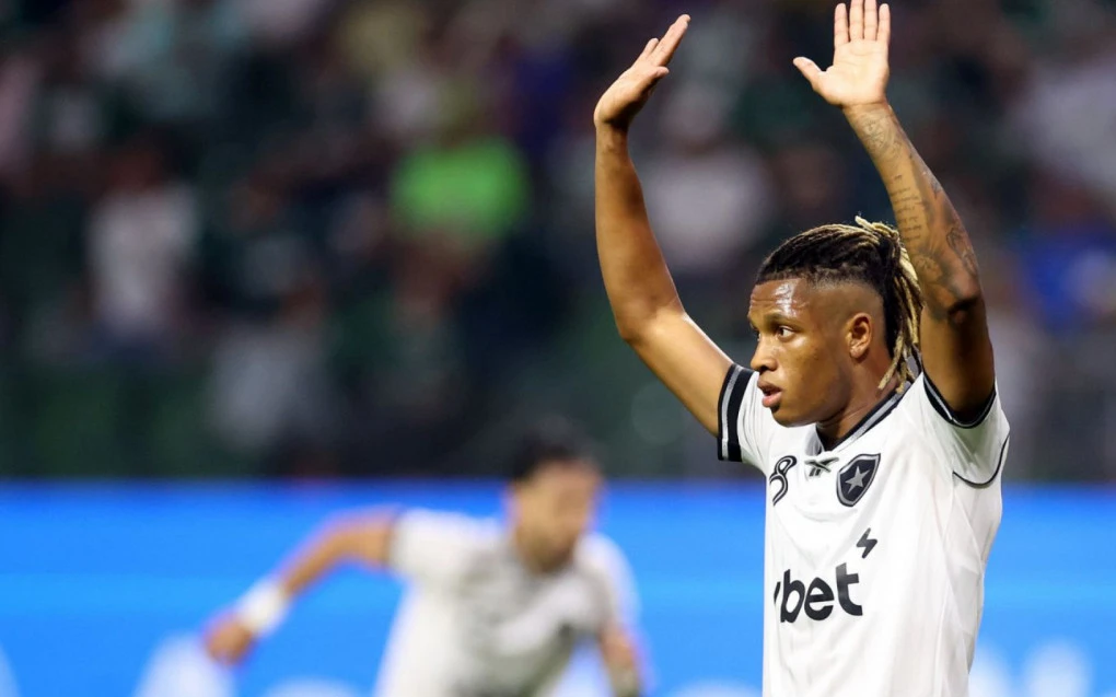 Representantes de Danilo acionam Botafogo na Justiça e cobram R$ 6,6 milhões | Botafogo | O Dia