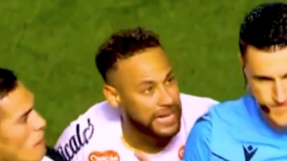 Santos x Atlético-MG: dublador revela falas de Neymar e Cuca ao árbitro | CNN Brasil