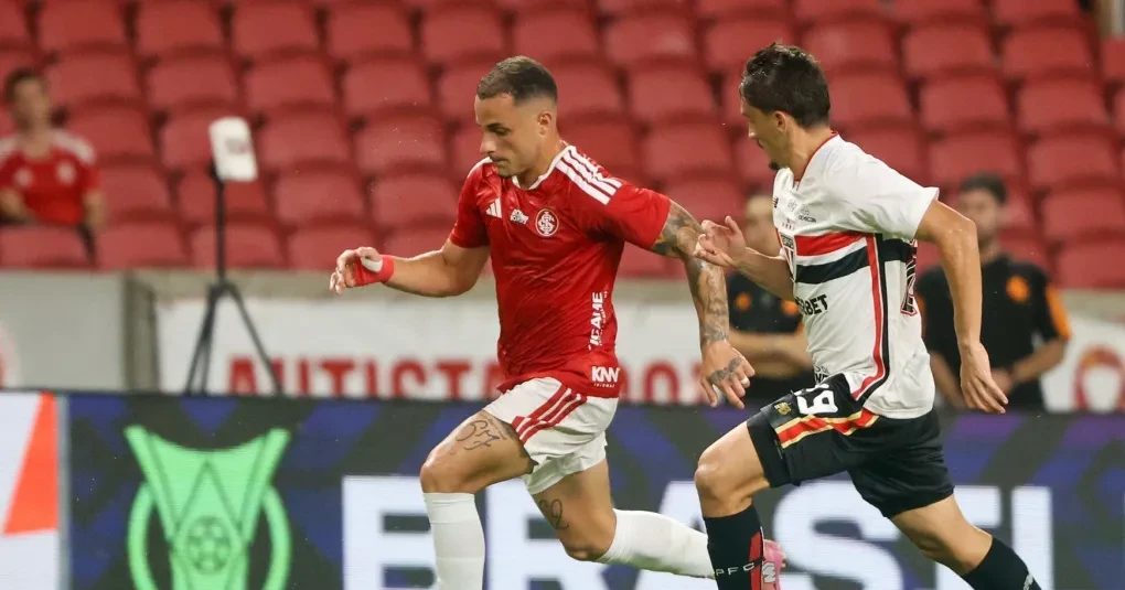são-paulo-busca-o-empate-no-fim-contra-o-internacional-no-beirario-1