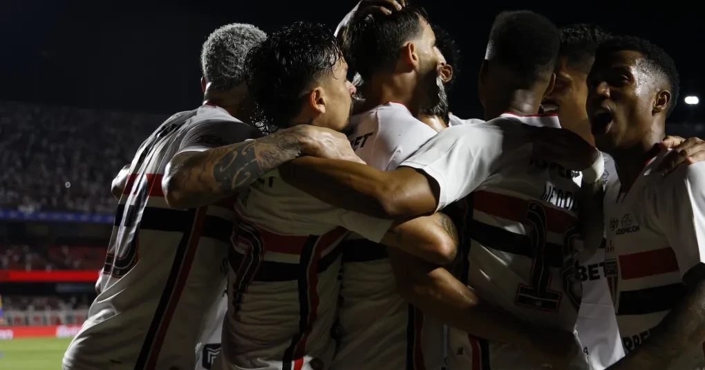 São Paulo enfrenta Boston River com desfalques na estreia da Sul-Americana | CNN Brasil