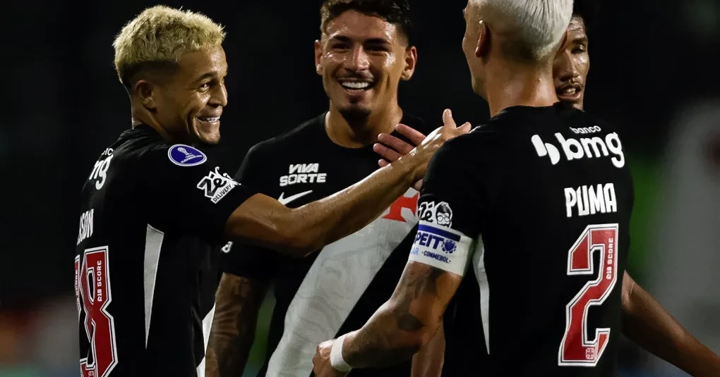 Vasco vence e vai à liderança do Grupo G da Copa Sul-Americana | CNN Brasil