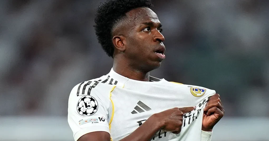 Vini Jr. é direto sobre relação com Xabi Alonso no Real: “Não me entrosei” | CNN Brasil