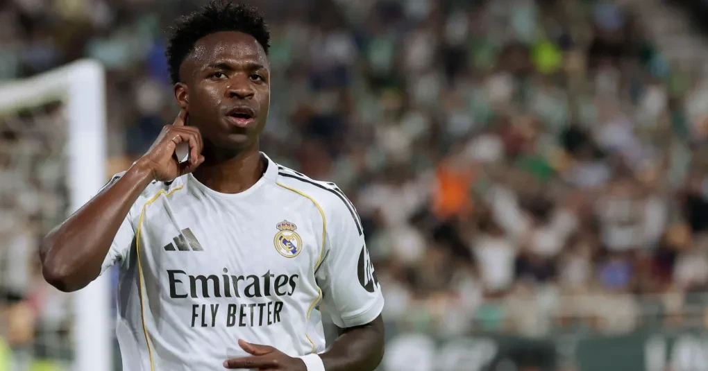 Vini Jr marca, mas Real Madrid toma gol no fim e empata com Betis em LaLiga | CNN Brasil