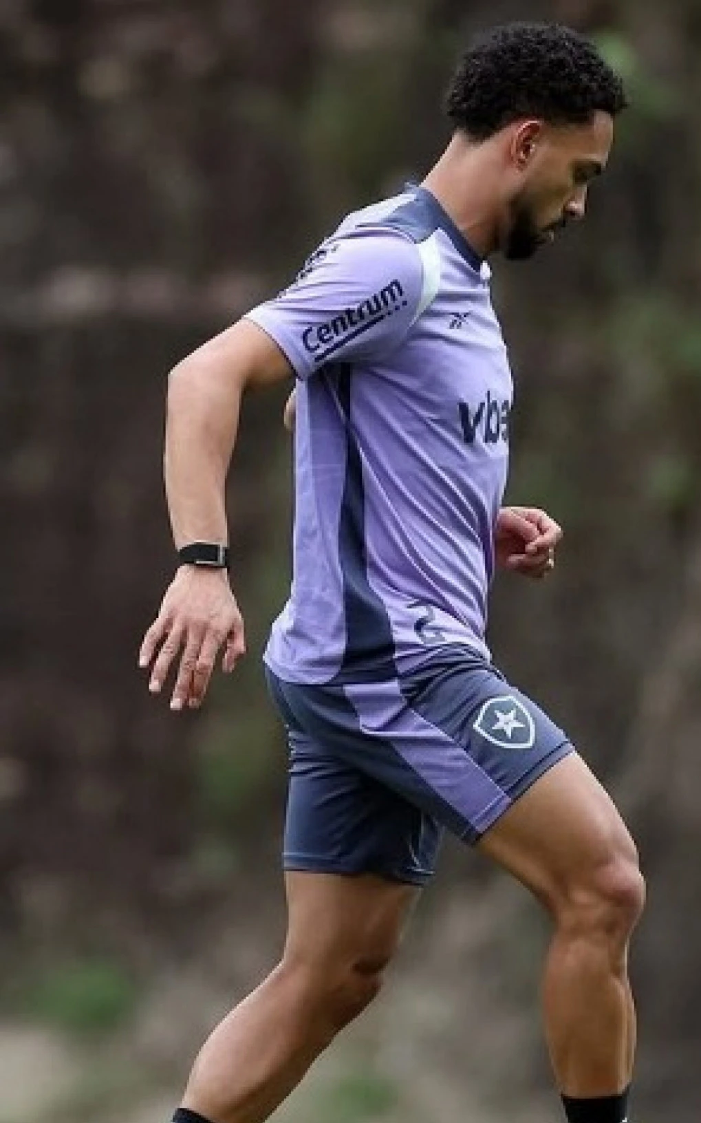 Vitinho admite chateação por ausência na Seleção e crê que esquema de Anselmi o prejudicou | Botafogo | O Dia