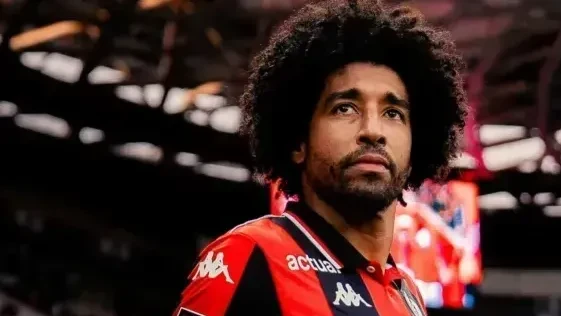 Dante anuncia aposentadoria e assume o comando do Bayern de Munique sub-23