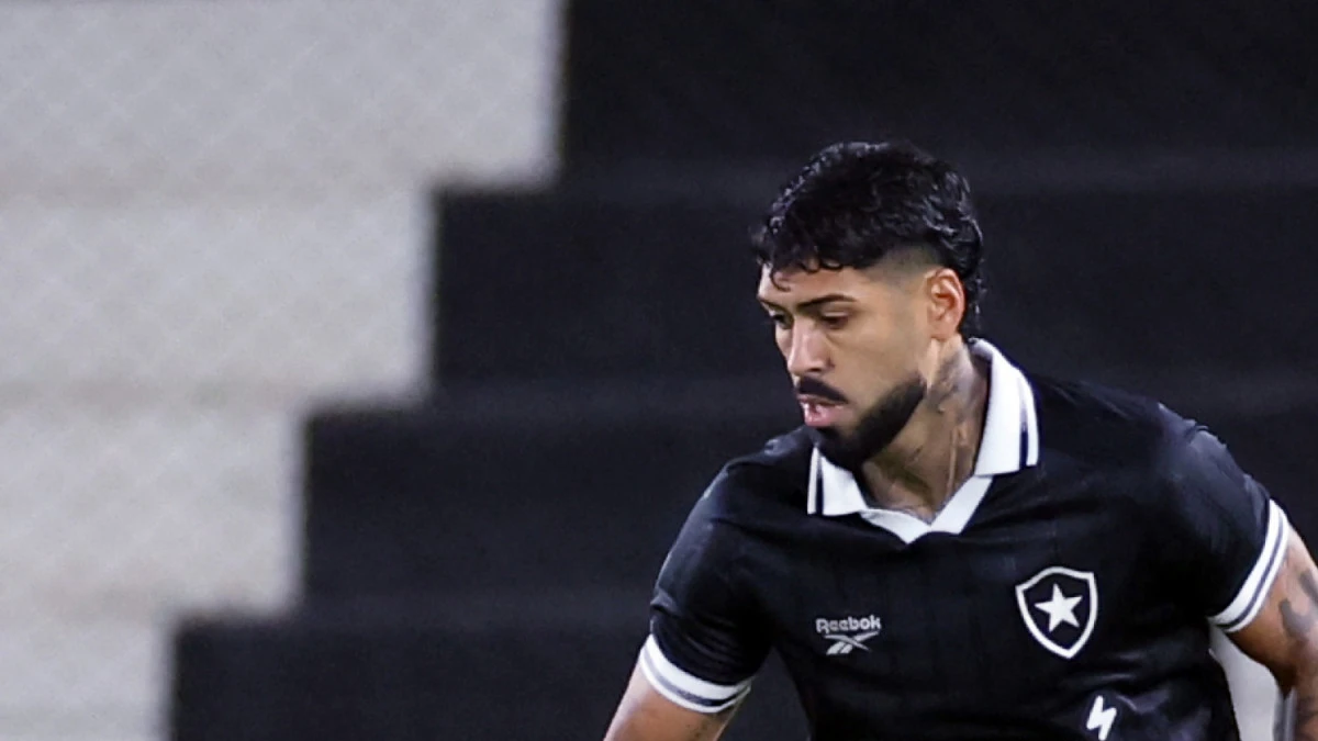 A caminho do Palmeiras, Alexander Barboza se despede do Botafogo: 'Obrigado por tudo' | Botafogo | O Dia