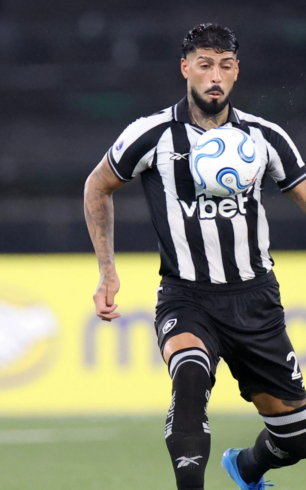 Barboza volta a falar em tom de despedida, mas reforça compromisso com o Botafogo: 'Coração aqui' | Botafogo | O Dia