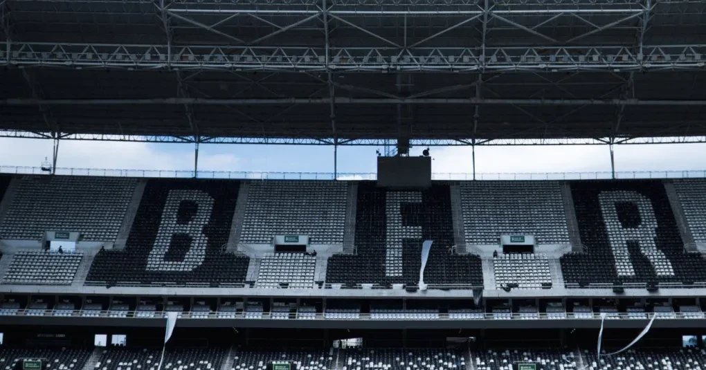 Botafogo x Remo: escalações e onde assistir ao jogo do Brasileirão | CNN Brasil