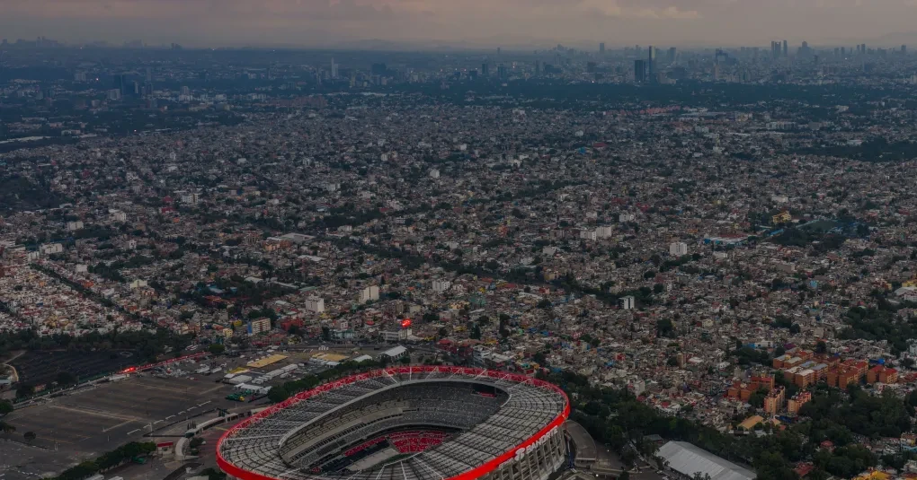 Cidade do México acelera obras para ficar pronta na abertura da Copa
