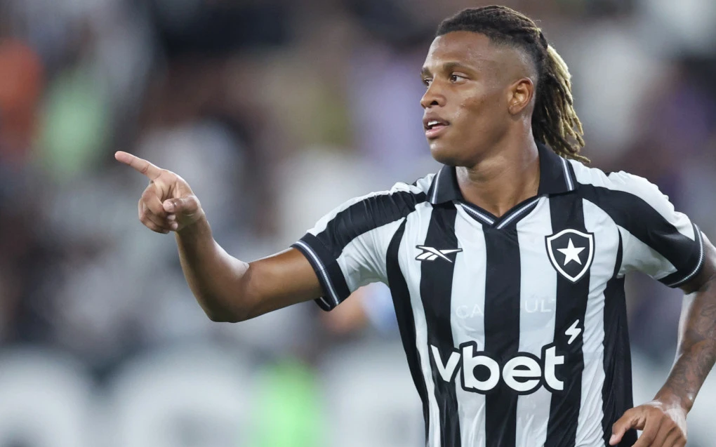 Clubes italianos fazem consulta e podem entrar na briga por Danilo, do Botafogo | Botafogo | O Dia