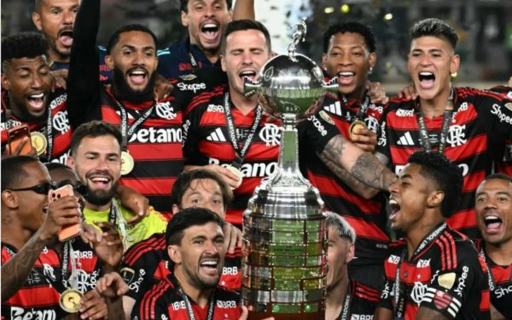 Coincidência ou maldição? Toda vez que o Flamengo leva a Libertadores, o mundo muda drasticamente | Flamengo | O Dia