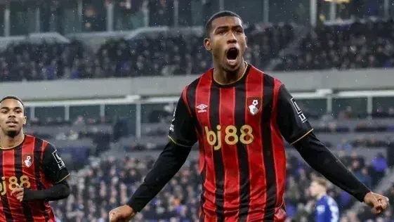 Convocado para a Copa, Rayan está entre melhores reforços da Premier League | CNN Brasil