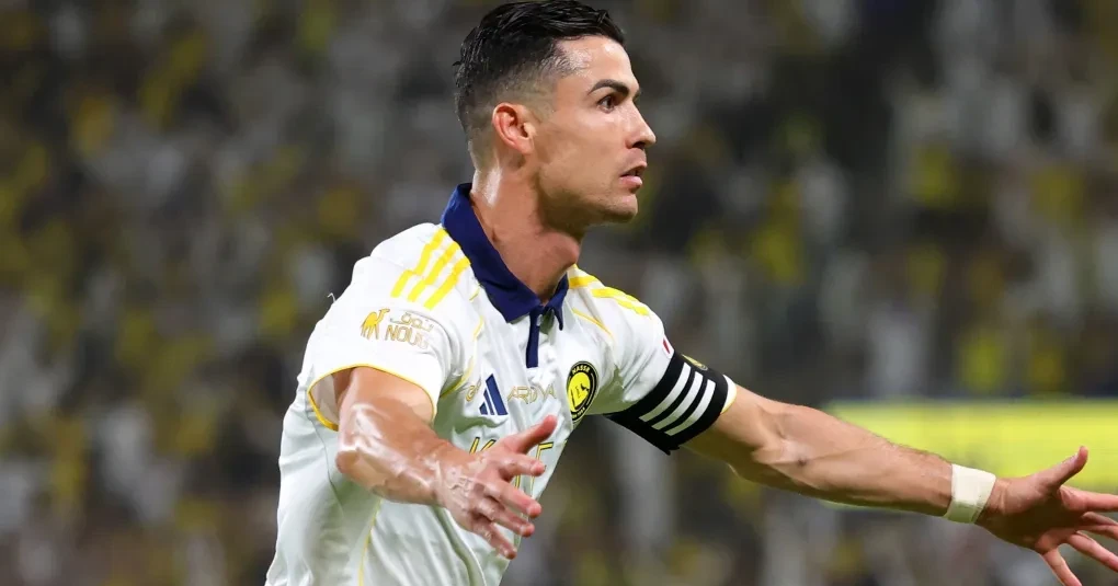 Cristiano Ronaldo marca duas vezes, Al-Nassr vence e conquista liga saudita | CNN Brasil
