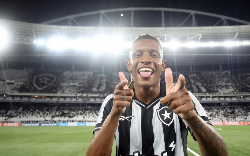 Danilo fala de Ancelotti e celebra bom momento: 'Muito feliz com a minha fase' | Botafogo | O Dia