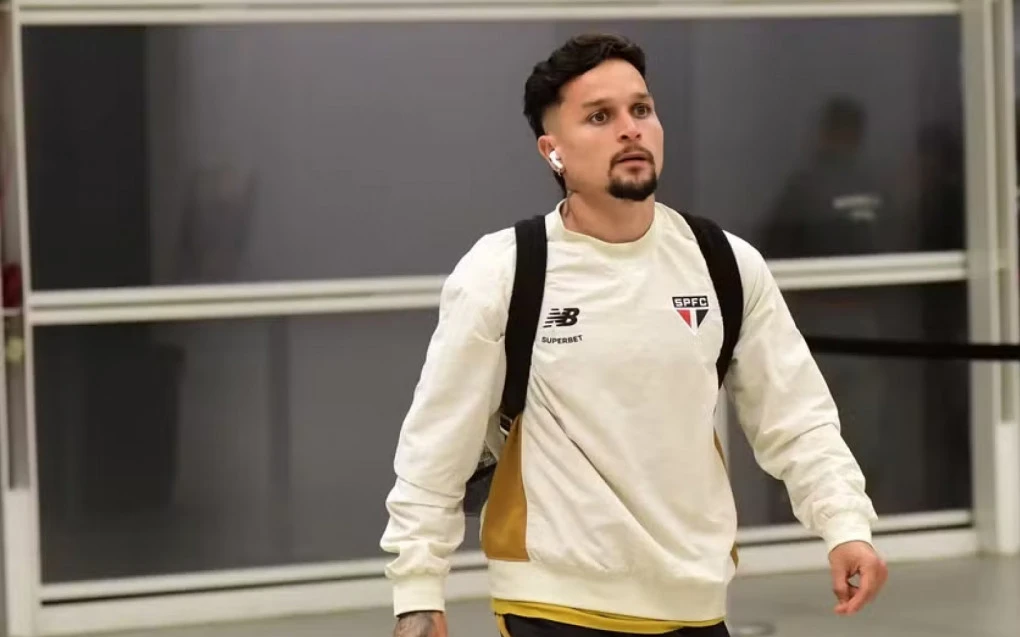 Emprestado pelo Botafogo, Artur expressa desejo de ser negociado em definitivo | Botafogo | O Dia