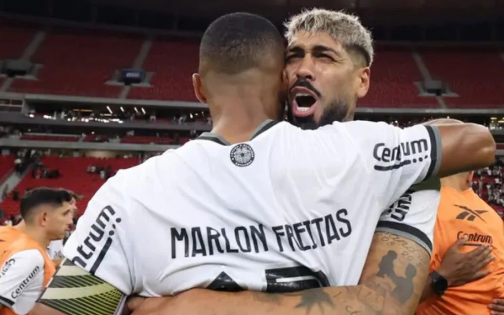 Ex-Botafogo, Marlon Freitas comenta possível chegada de Barboza ao Palmeiras | Botafogo | O Dia