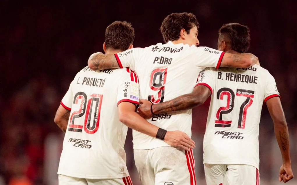 Flamengo arranca empate do Athletico-PR, mas desperdiça chance de encostar no Palmeiras | Flamengo | O Dia