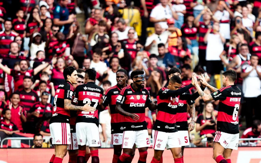 Flamengo domina e vence o Coritiba em despedida antes da Copa do Mundo | Flamengo | O Dia