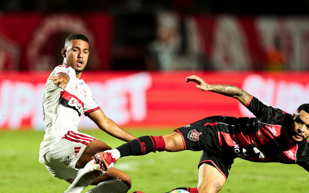 Flamengo perde para o Vitória no Barradão e está eliminado da Copa do Brasil | Flamengo | O Dia