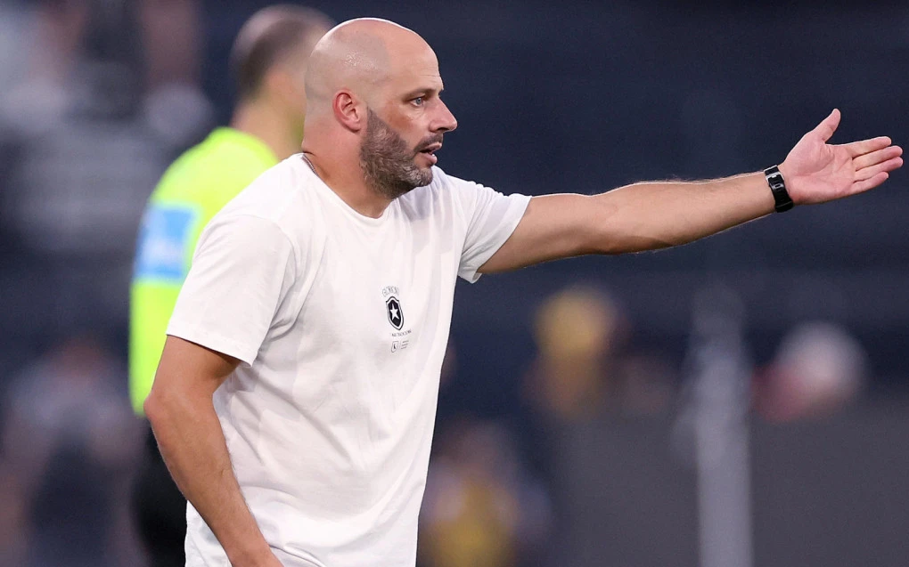Franclim elogia atuação do Botafogo e explica ausência de Danilo: 'Não estava com cabeça' | Botafogo | O Dia