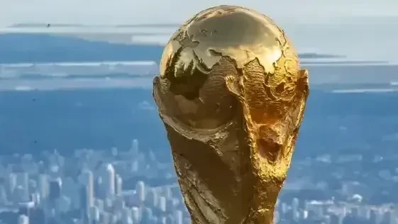 Itamaraty publica guia consular para brasileiros que viajarão à Copa | CNN Brasil