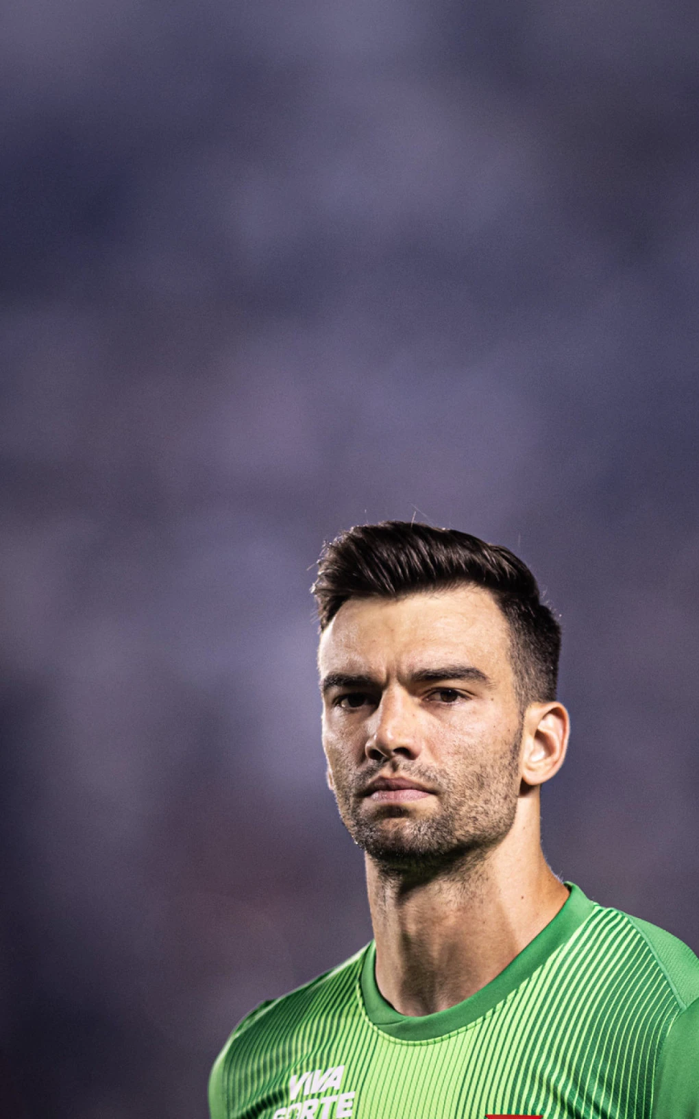 léo-jardim-chega-a-200-jogos-pelo-vasco-relembre-trajetória-do-goleiro-1