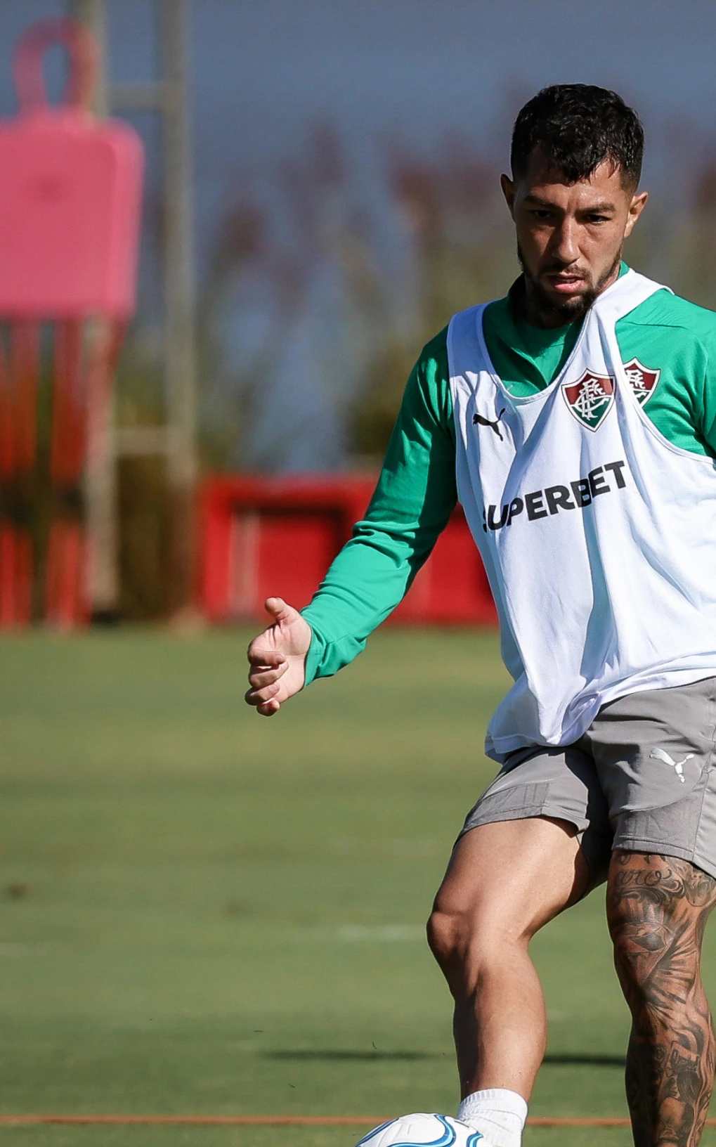 Lucho Acosta deverá atuar por cerca de 30 minutos em jogo do Fluminense na Libertadores | Fluminense | O Dia