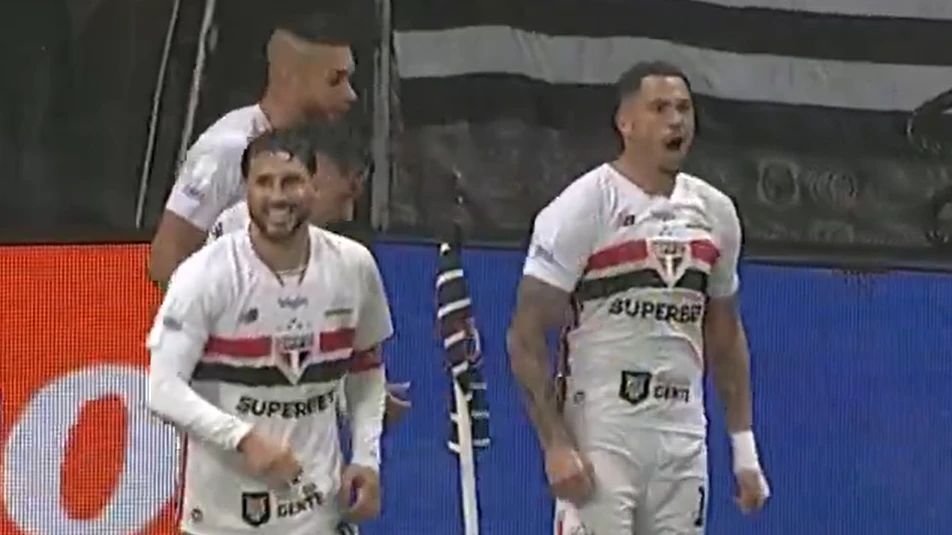 Luciano empata para o São Paulo contra o Corinthians; veja | CNN Brasil