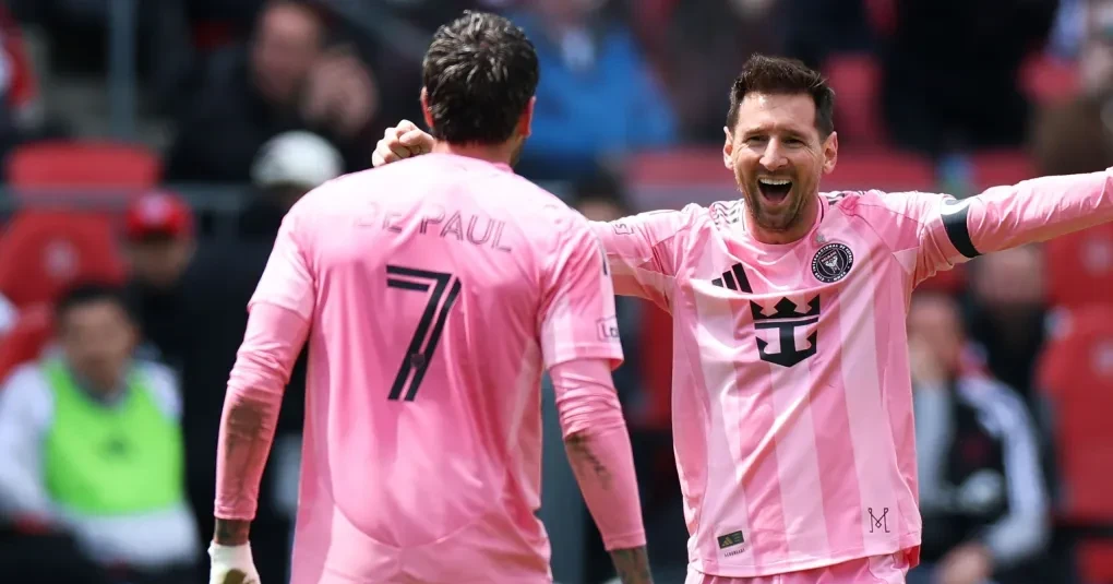 Messi marca em vitória do Inter Miami e estabelece novo recorde na MLS | CNN Brasil