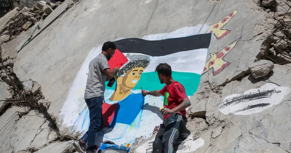 palestinos-desenham-mural-em-homenagem-a-lamine-yamal-em-gaza-1