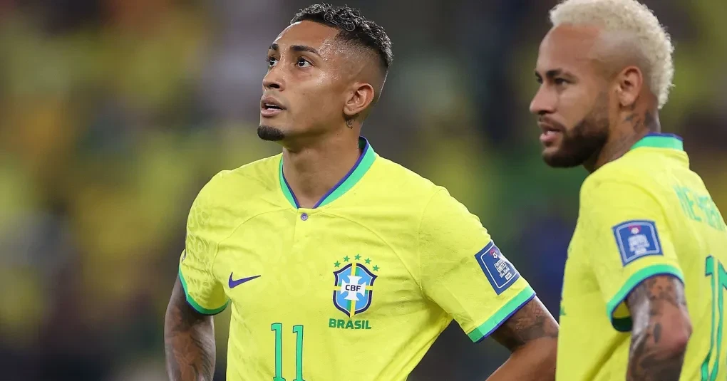 Raphinha defende Neymar na Copa de 2026 e diz: “É o cara do hexa” | CNN Brasil
