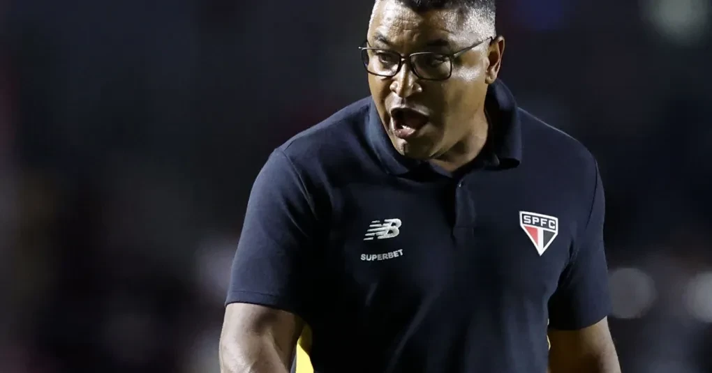 São Paulo visita O'Higgins em busca de manter liderança na Sul-Americana | CNN Brasil