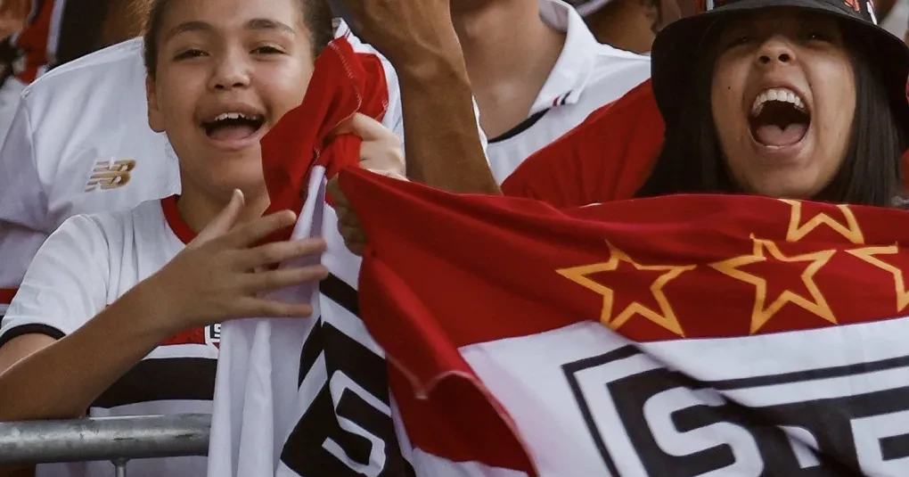 São Paulo x Bahia: horário e onde assistir ao jogo do Brasileirão | CNN Brasil