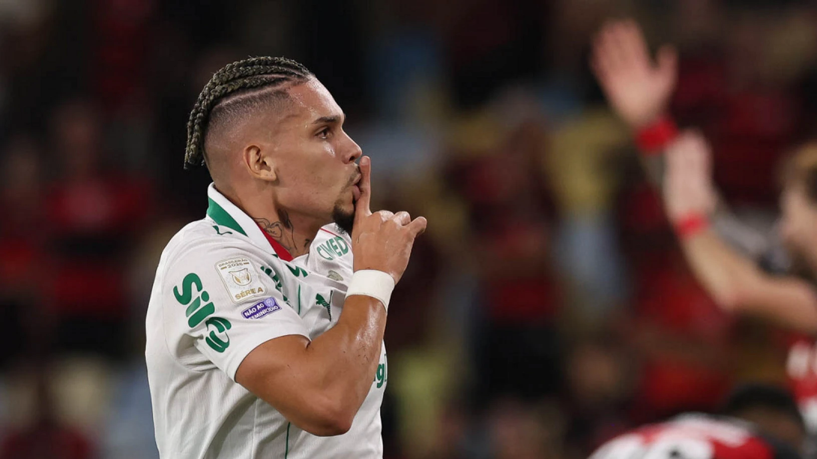 STJD denuncia Paulinho por provocar Flamengo; Jardim e Carrascal serão julgados | Flamengo | O Dia