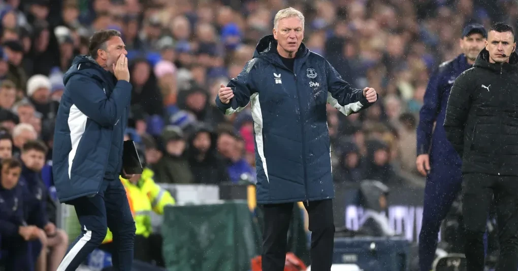 Técnico do Everton quer ajudar West Ham e rebaixar Tottenham no Inglês | CNN Brasil
