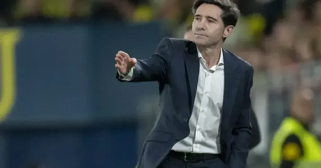 Técnico do Villarreal deixa time após conquistar classificação na Champions | CNN Brasil