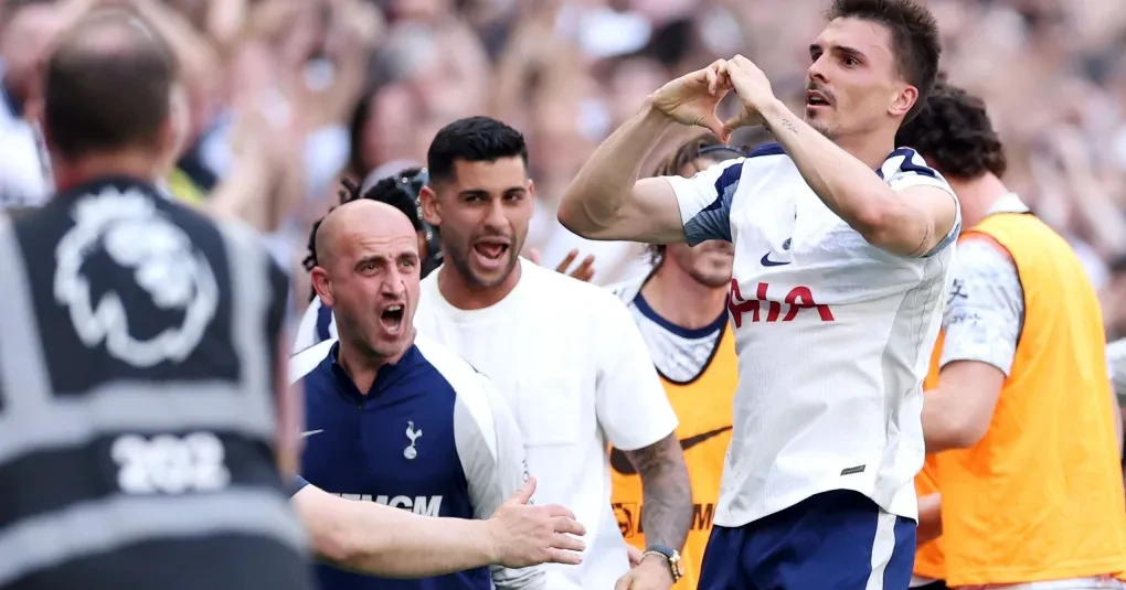 Tottenham vence, garante permanência e rebaixa West Ham na Premier League | CNN Brasil