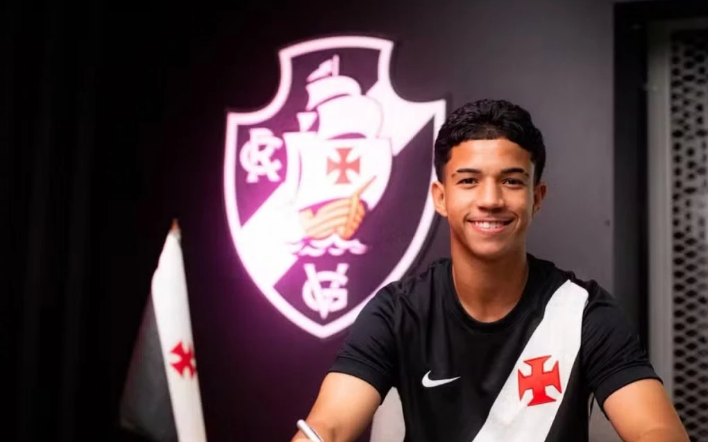 Vasco oficializa renovação da joia Andrey Fernandes até 2030 | Vasco | O Dia