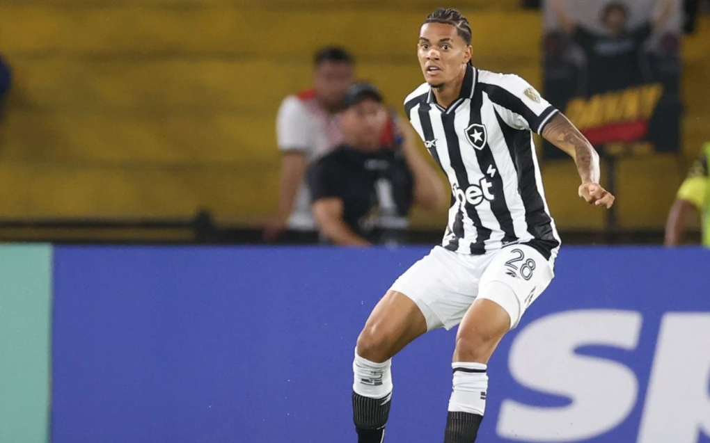 Volante do Botafogo, Newton desperta o interesse do São Paulo | Botafogo | O Dia