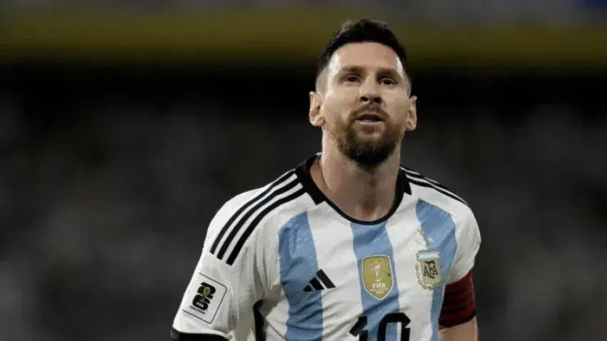 Argentina tem dez jogadores com problemas físicos às vésperas da Copa | CNN Brasil