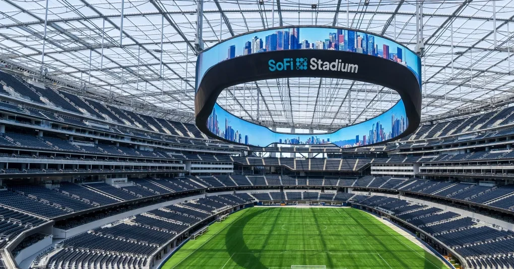 Vista externa do SoFi Stadium antes de partida da Copa do Mundo