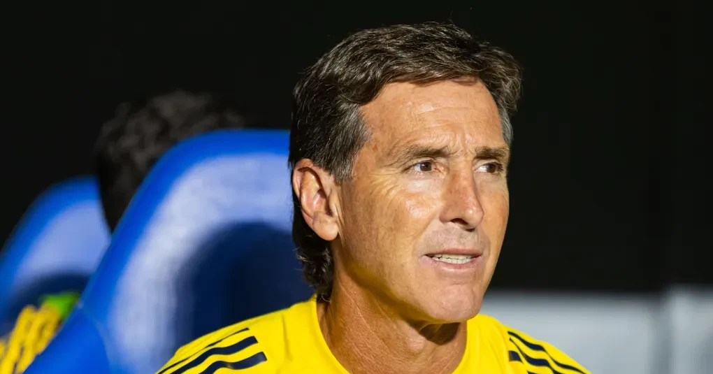 Boca Juniors demite treinador após campanha ruim na Libertadores | CNN Brasil