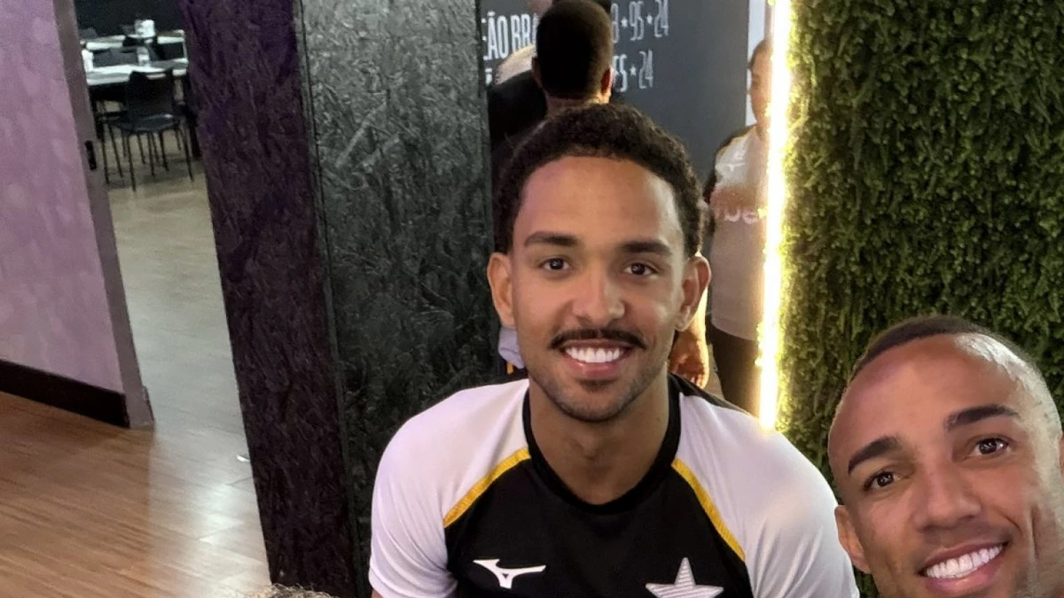 Jogadores do Botafogo em sessão de academia durante reapresentação no Centro de Treinamento