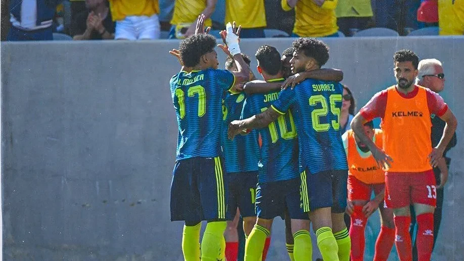 Jhon Arias comemorando um dos gols pela seleção colombiana em San Diego
