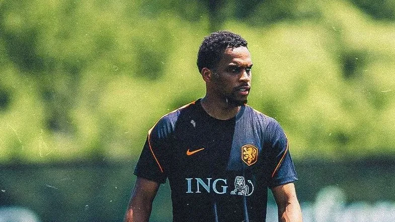 Jurrien Timber é cortado da Holanda para a Copa do Mundo por lesão na virilha